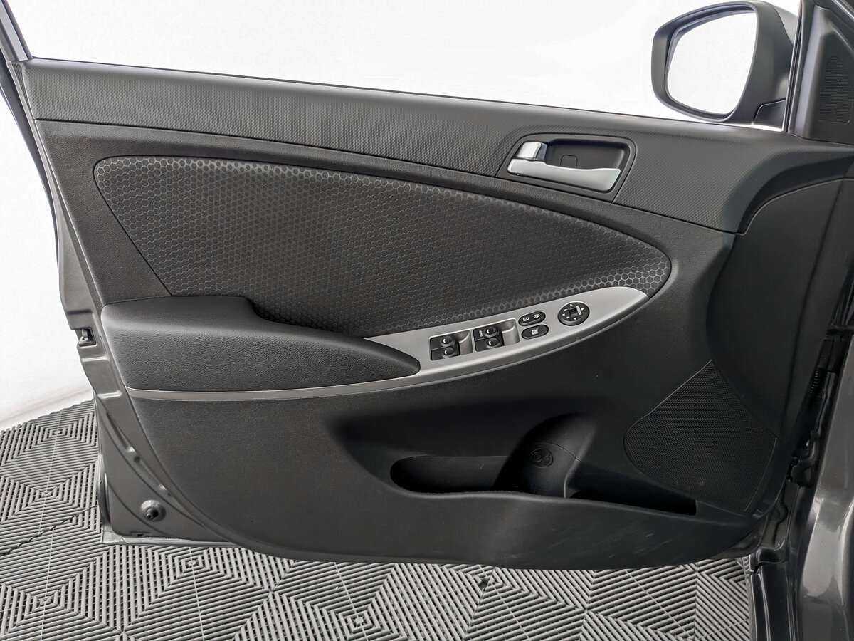 Б/У Хендай Солярис 2016 года. Фото: #14