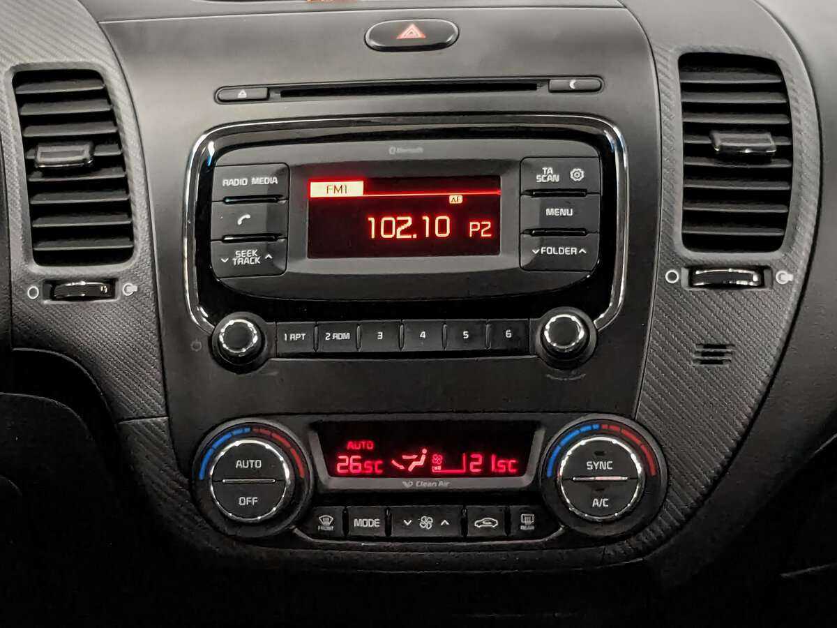 Б/У Киа Церато 2017 года. Фото: #15