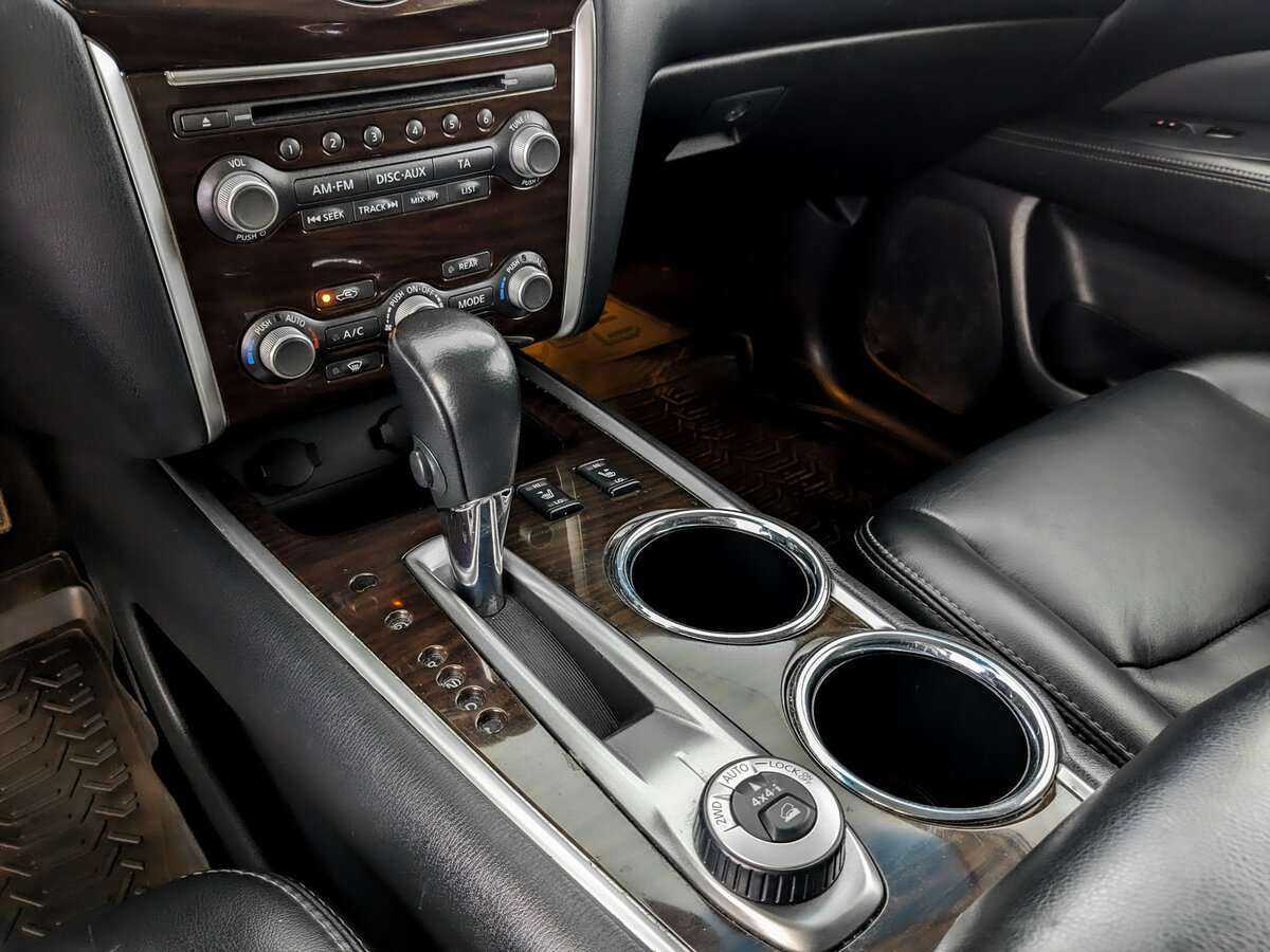 Б/У Ниссан Патфайндер 2016 года. Фото: #21