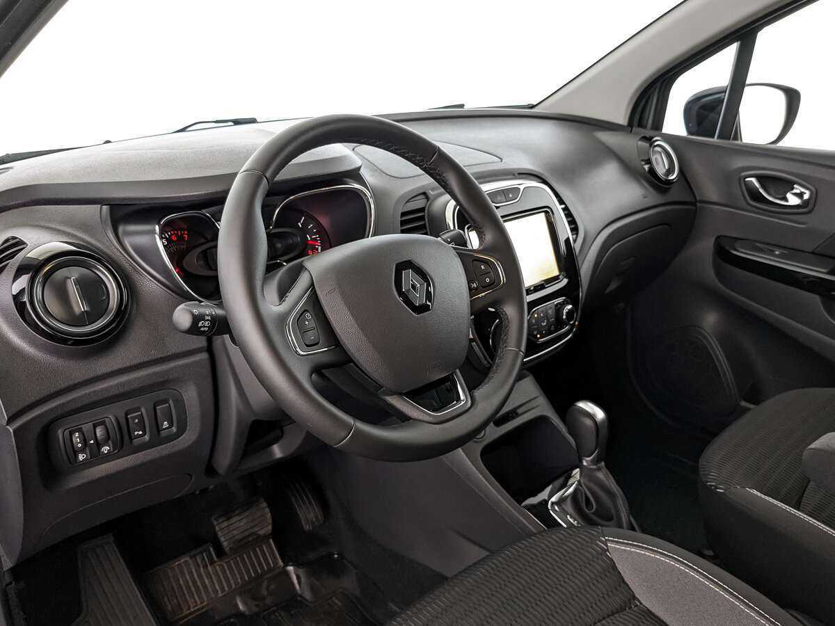 Б/У Рено Каптюр 2020 года. Фото: #10