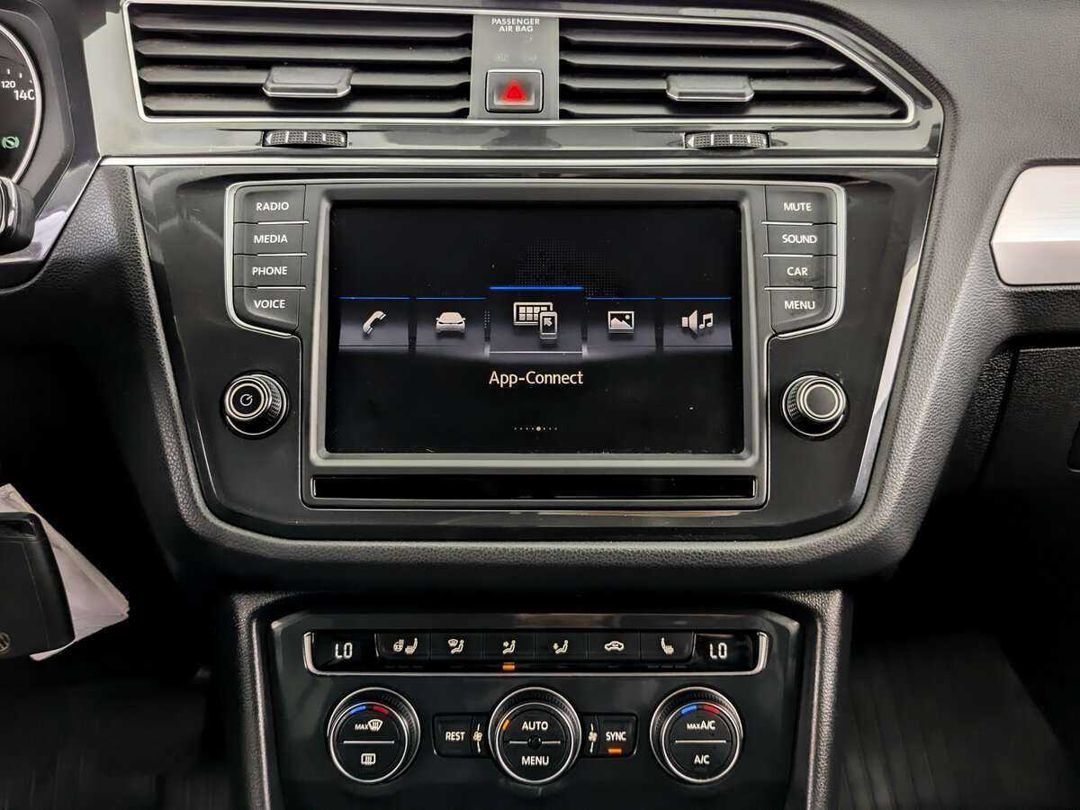 Б/У Фольксваген Тигуан 2017 года. Фото: #12