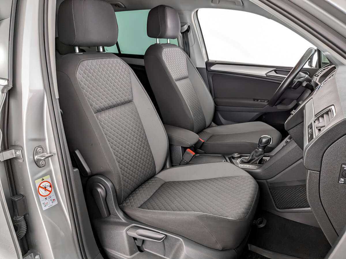 Б/У Фольксваген Тигуан 2017 года. Фото: #18