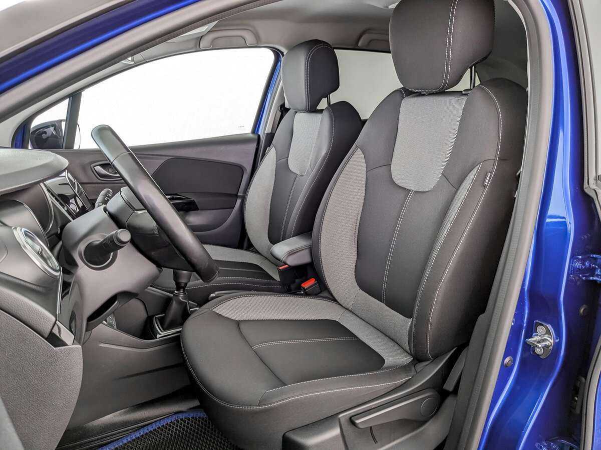 Б/У Рено Каптюр 2020 года. Фото: #11