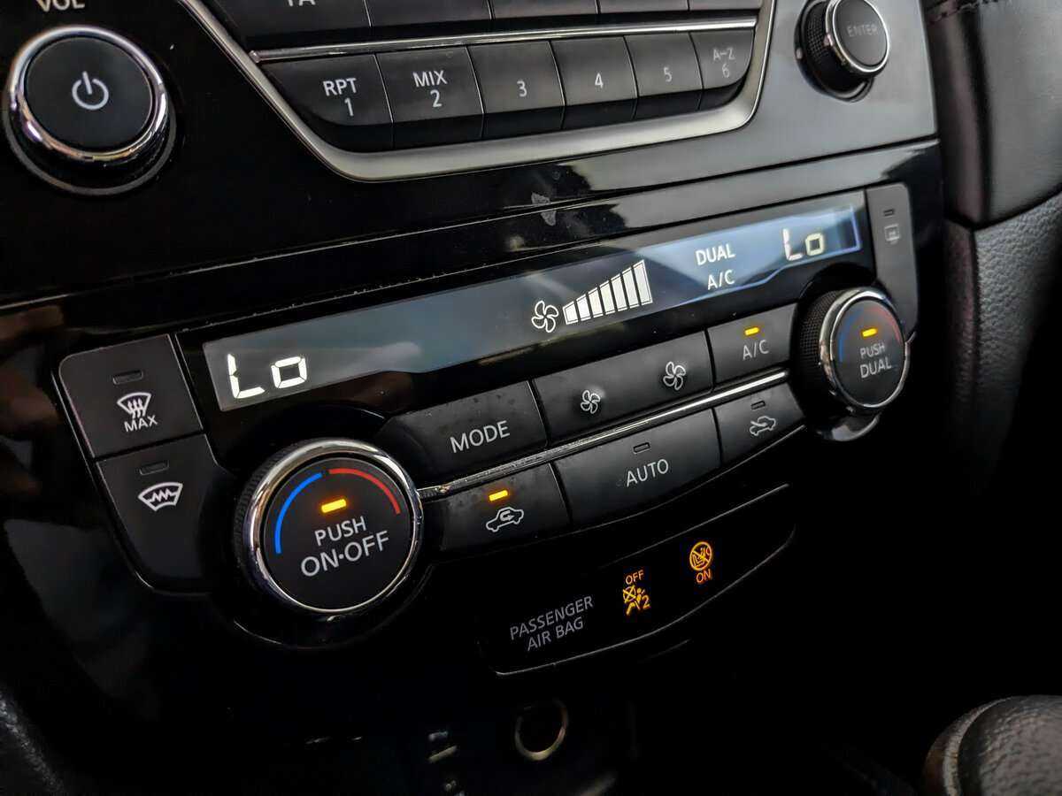 Б/У Ниссан Икс-Трейл 2019 года. Фото: #19