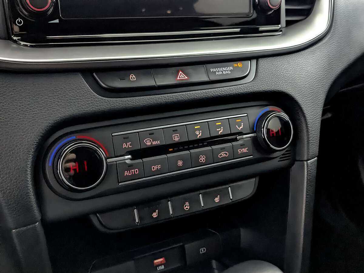 Б/У Киа Сид 2021 года. Фото: #16