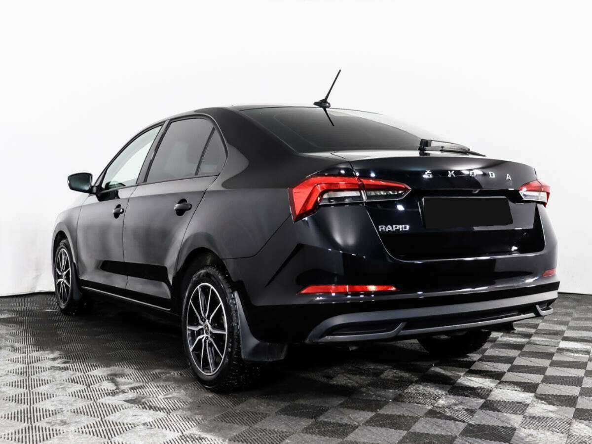 Б/У Шкода Рапид 2021 года. Фото: #4