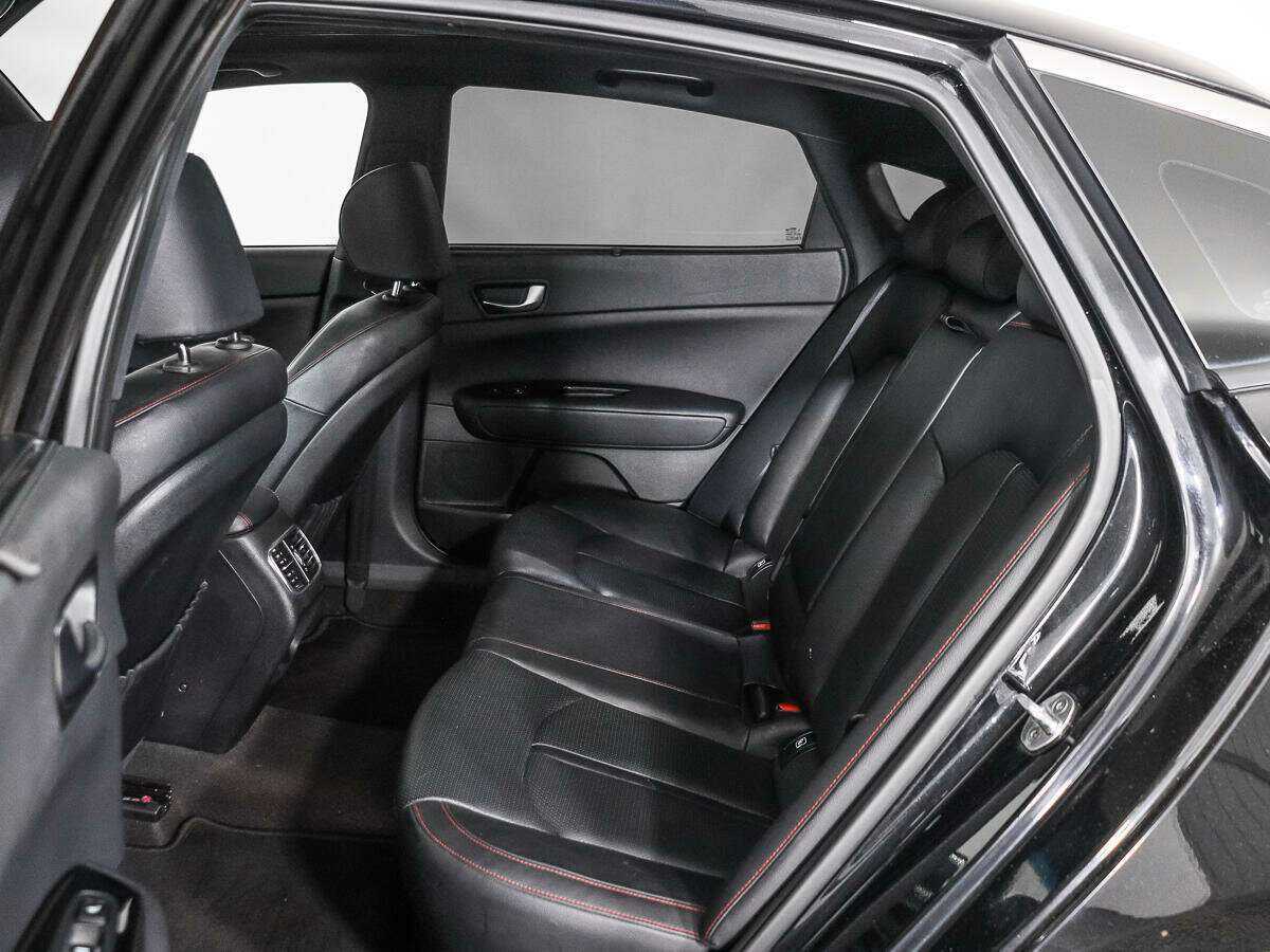 Б/У Киа Оптима 2016 года. Фото: #12