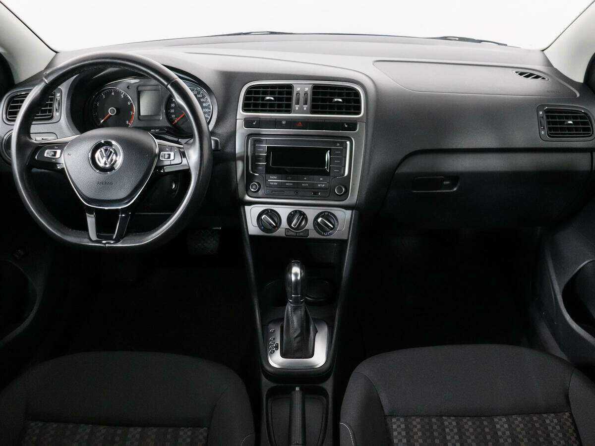 Б/У Фольксваген Поло 2019 года. Фото: #11