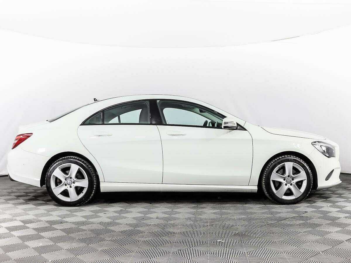 Б/У Мерседес-Бенц КЛА 2016 года. Фото: #3