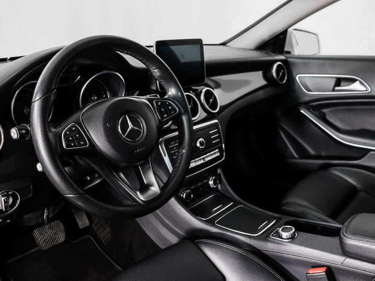 Б/У Мерседес-Бенц КЛА 2016 года. Фото: #8