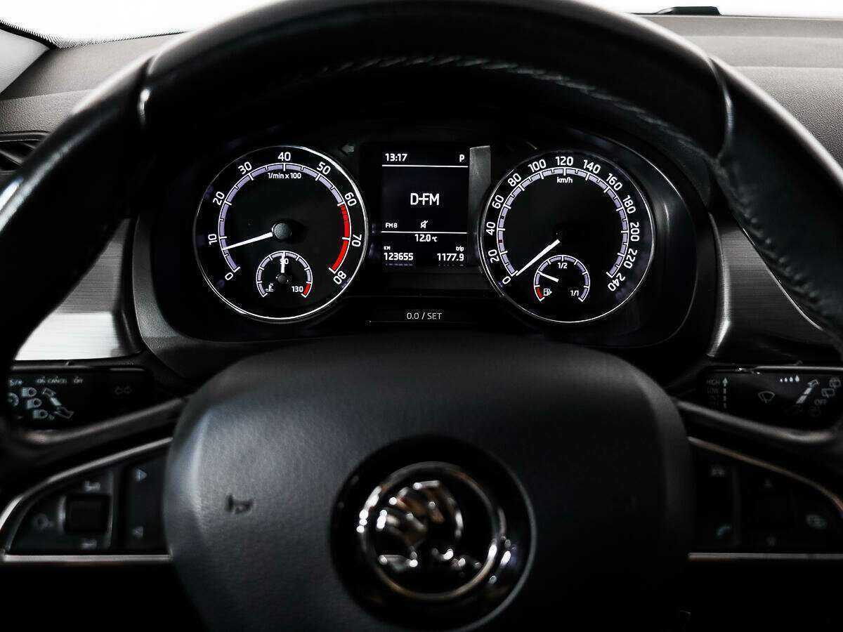 Б/У Шкода Рапид 2017 года. Фото: #15