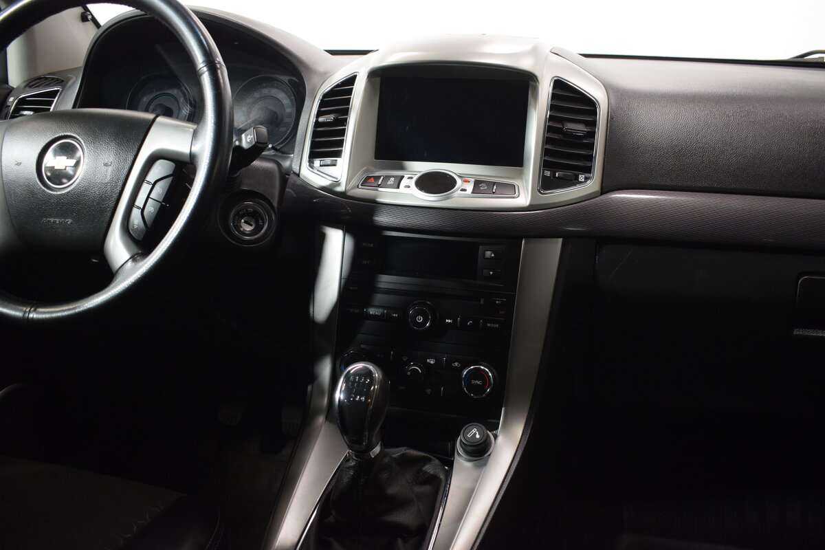 Б/У Шевроле Каптива 2014 года. Фото: #11