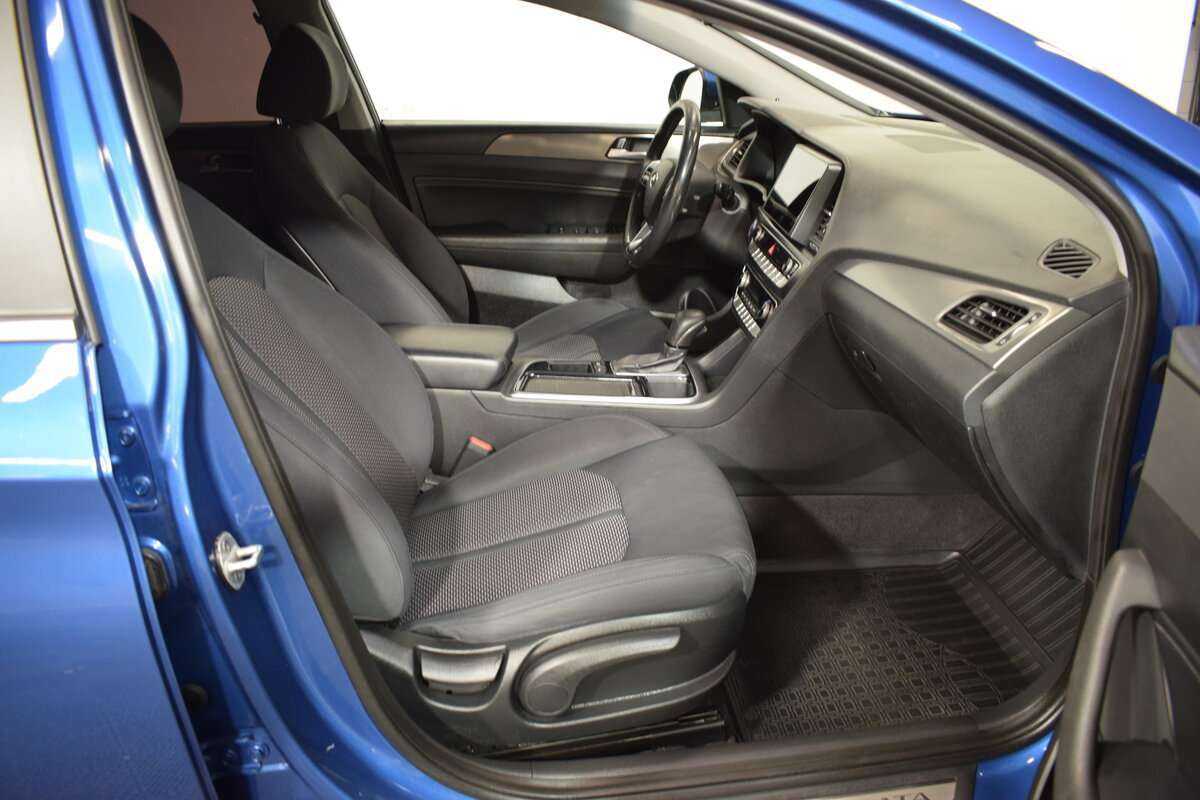 Б/У Хендай Соната 2018 года. Фото: #10