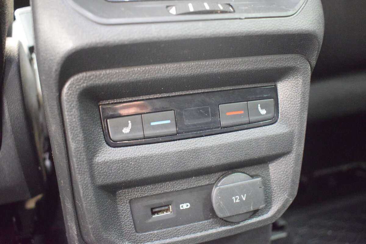 Б/У Фольксваген Тигуан 2018 года. Фото: #12