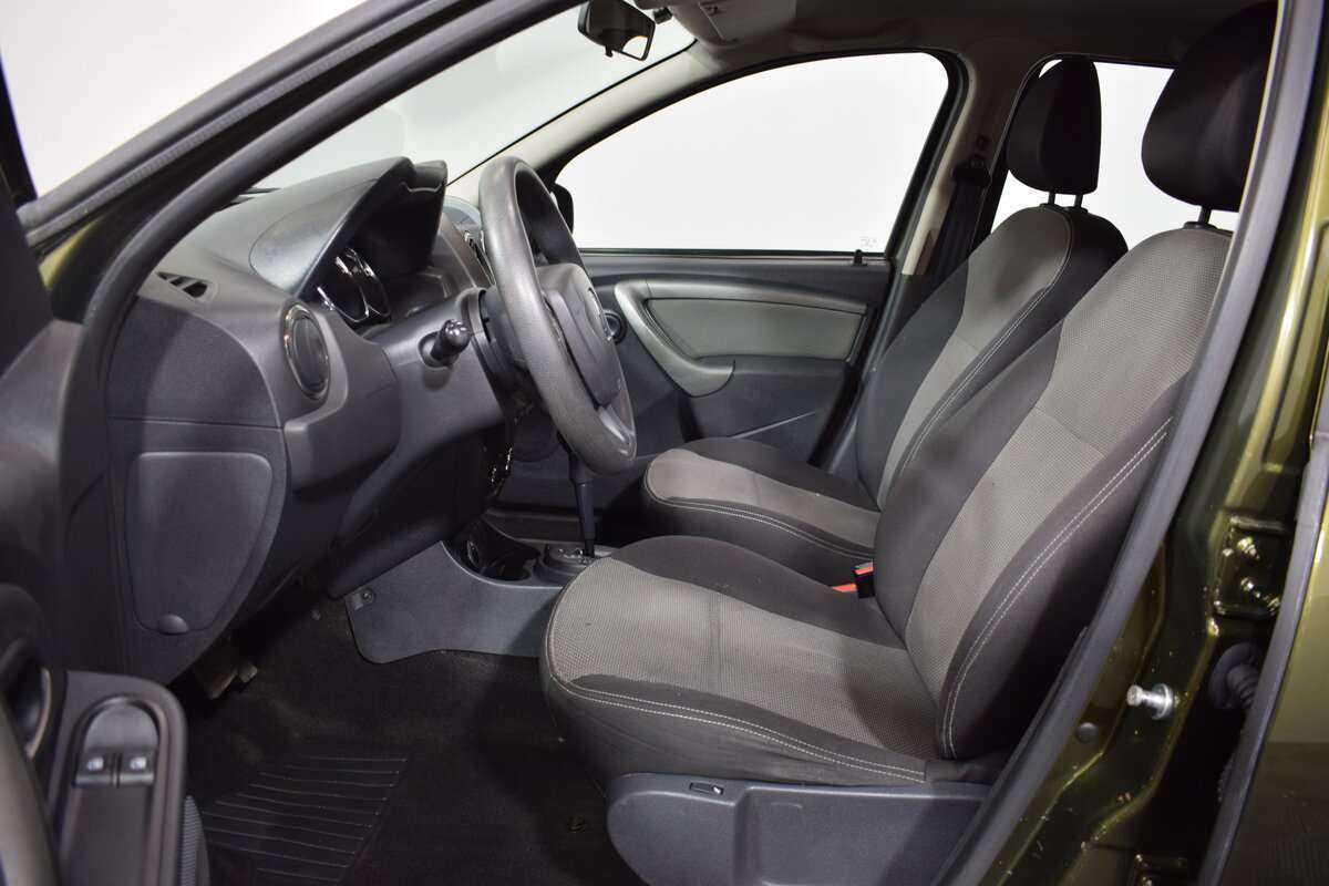 Б/У Рено Дастер 2015 года. Фото: #10