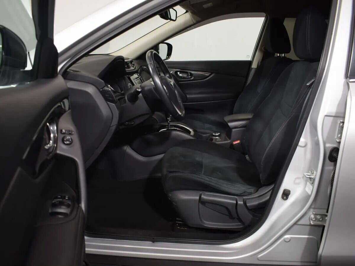 Б/У Ниссан Икс-Трейл 2017 года. Фото: #16