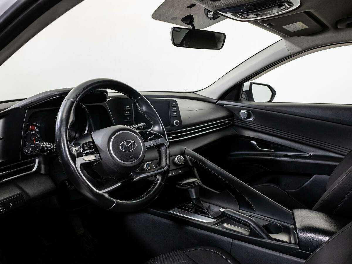 Б/У Хендай Елантра 2020 года. Фото: #8