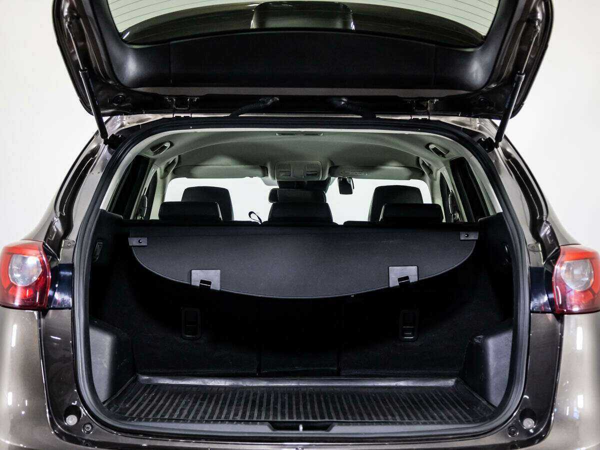 Б/У Мазда Ц-Икс-5 2016 года. Фото: #17