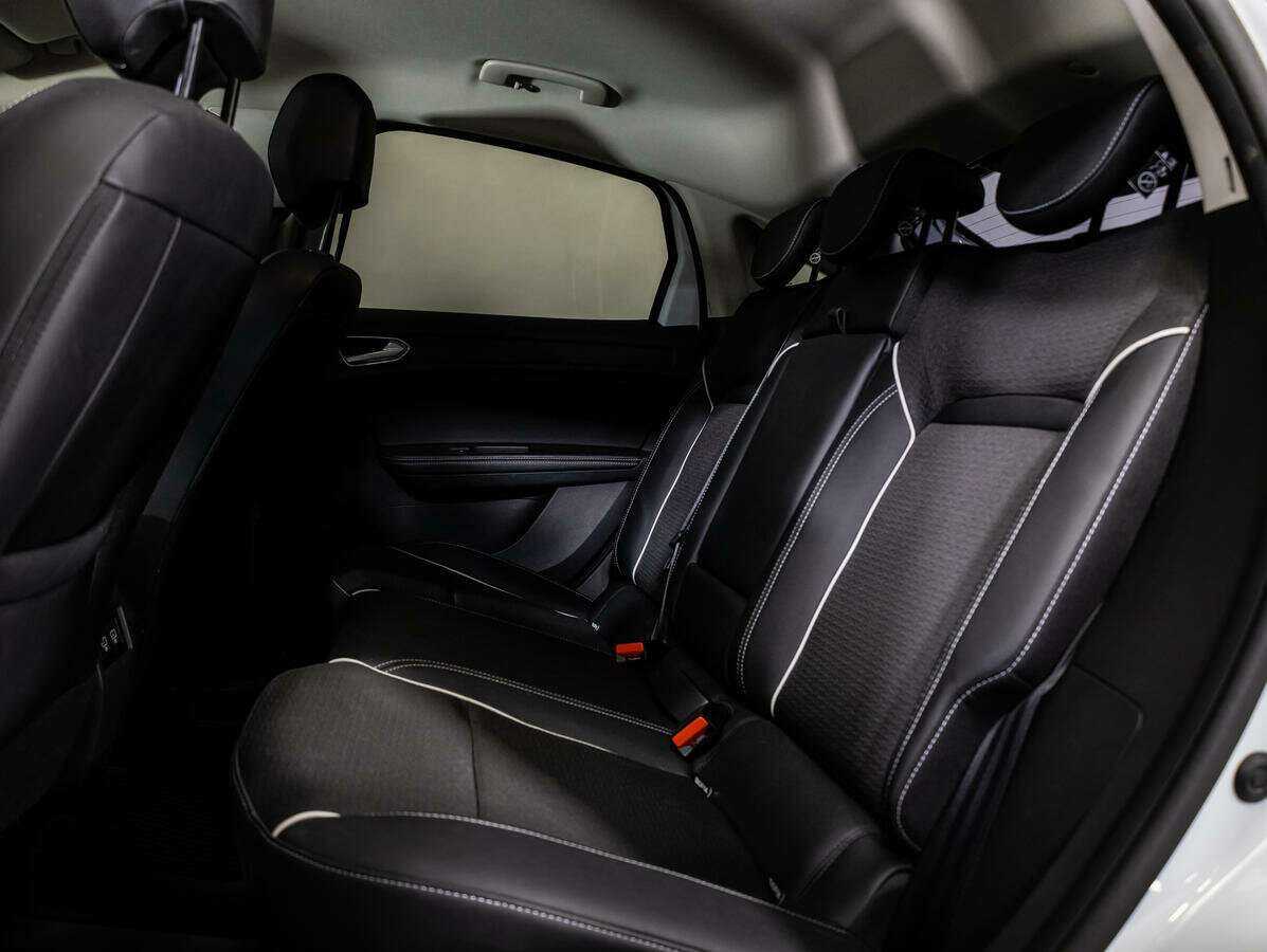 Б/У Рено Аркана 2022 года. Фото: #7