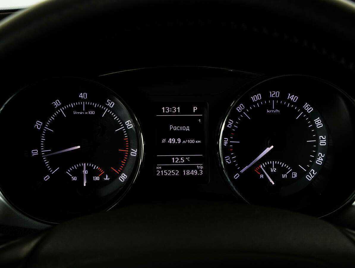 Б/У Шкода Суперб 2012 года. Фото: #15