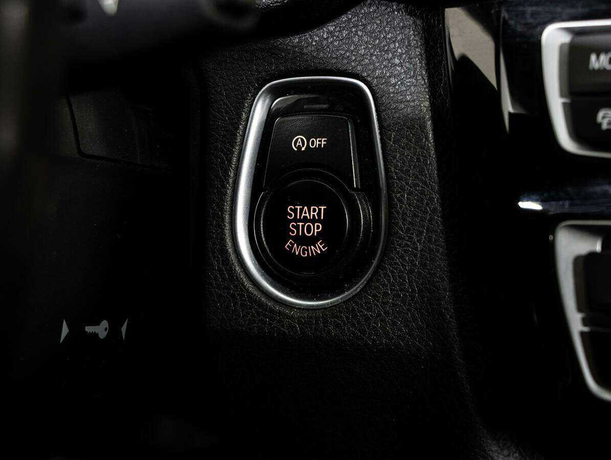 Б/У БМВ 3 серии 2017 года. Фото: #15