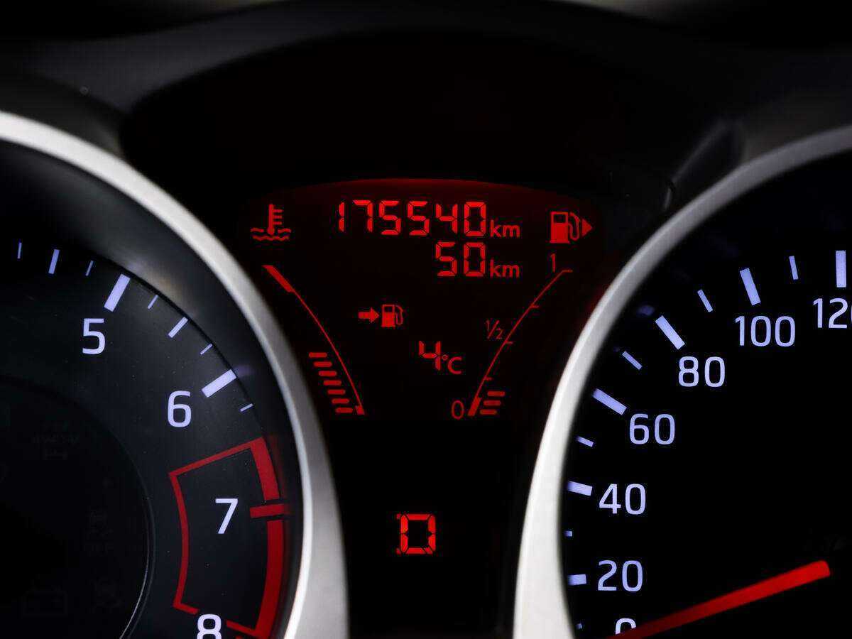 Б/У Ниссан Жук 2013 года. Фото: #13