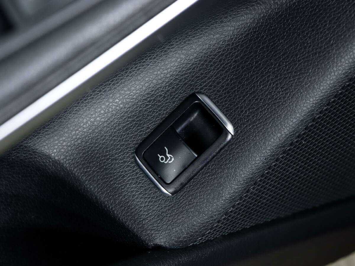 Б/У Мерседес-Бенц КЛА 2018 года. Фото: #15