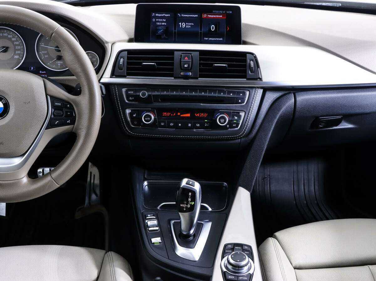 Б/У БМВ 3 серии 2012 года. Фото: #13