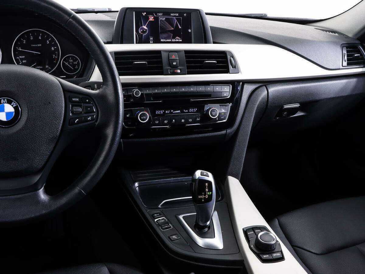 Б/У БМВ 3 серии 2015 года. Фото: #13