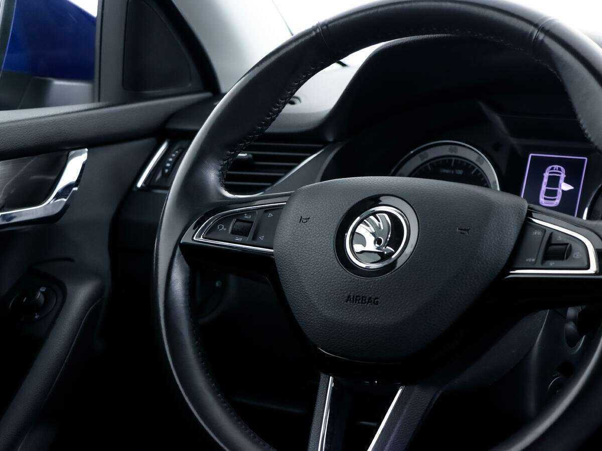 Б/У Шкода Октавия 2020 года. Фото: #13