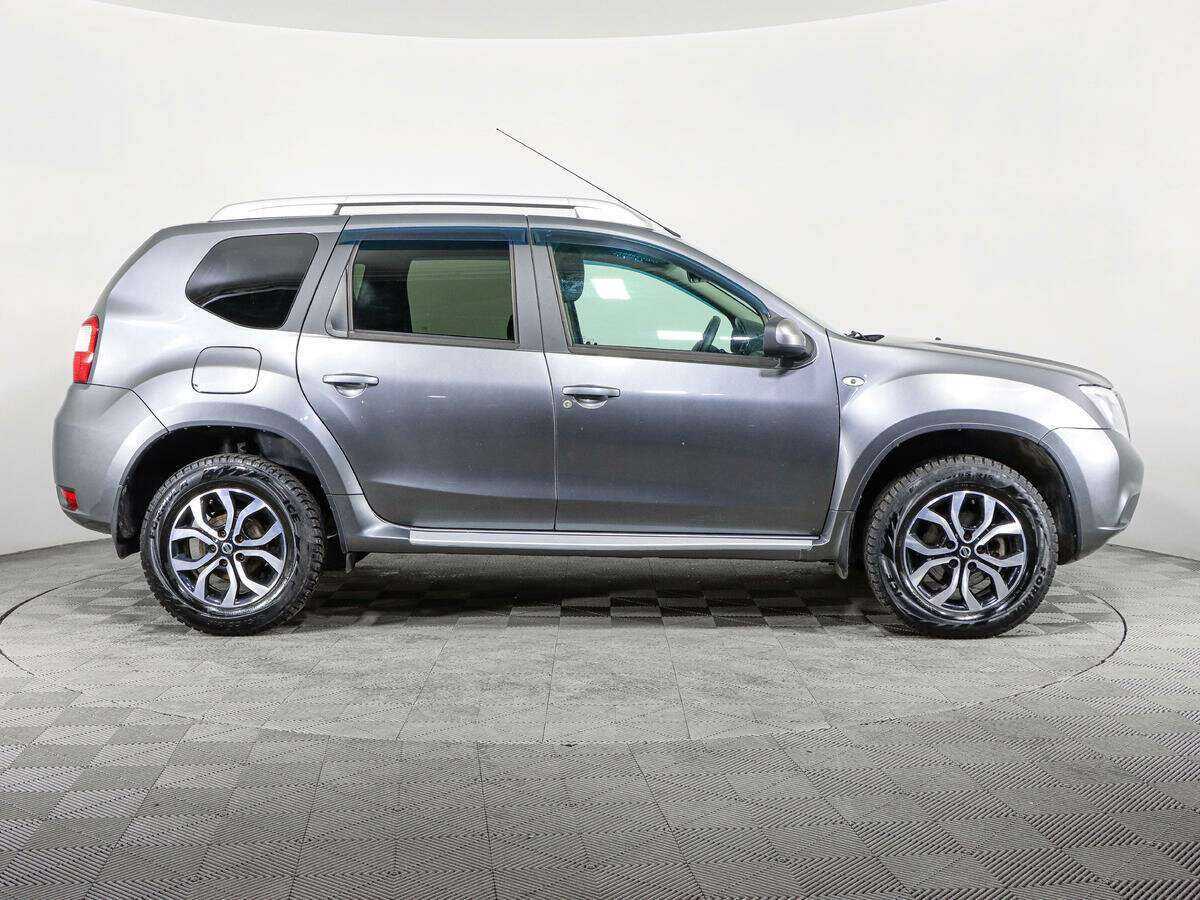 Б/У Ниссан Террано 2017 года. Фото: #3