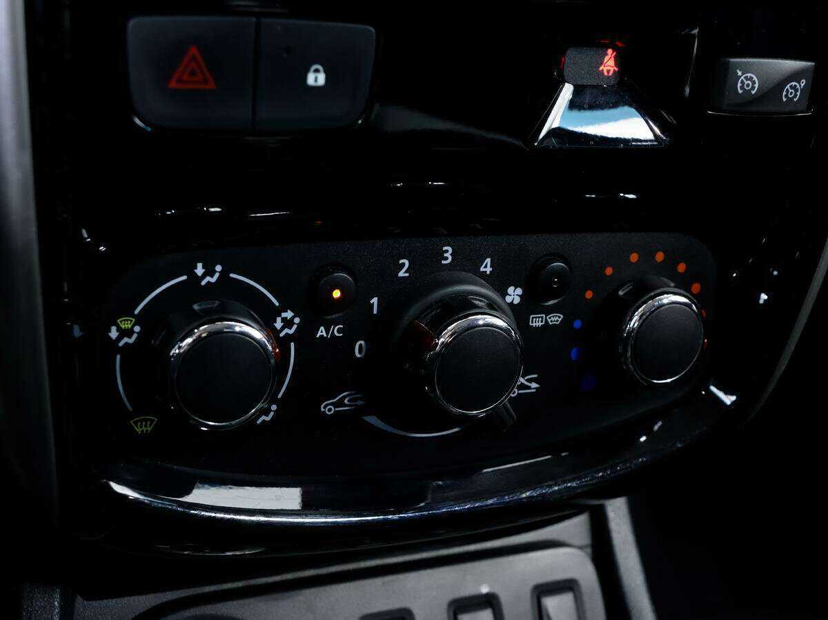 Б/У Ниссан Террано 2017 года. Фото: #14