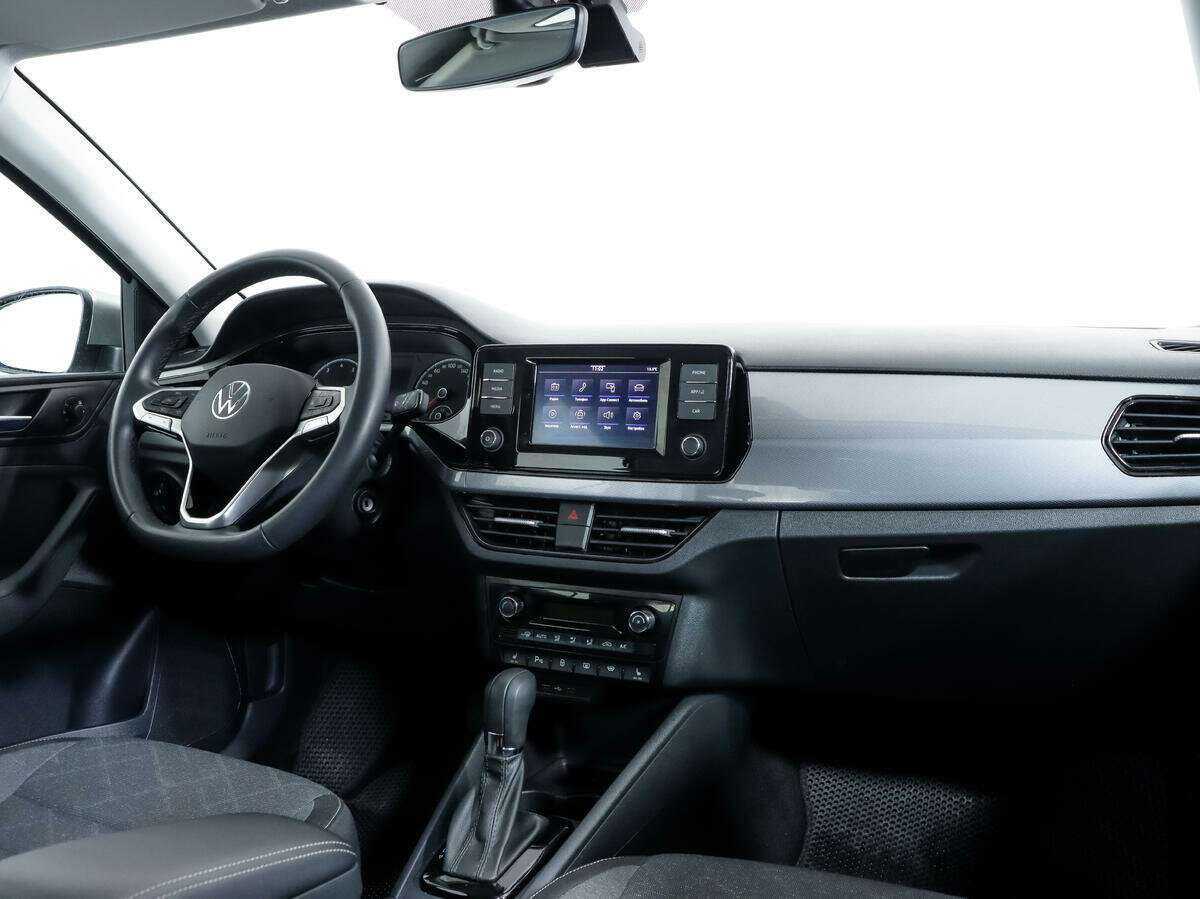 Б/У Фольксваген Поло 2022 года. Фото: #8