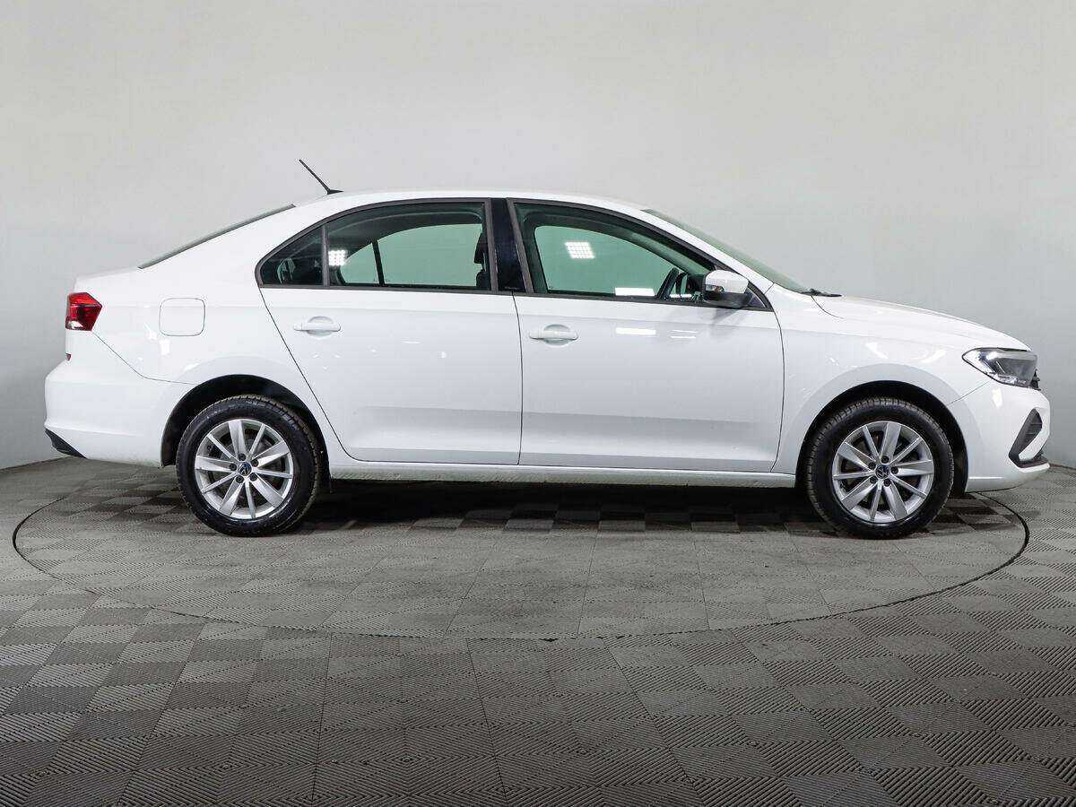 Б/У Фольксваген Поло 2022 года. Фото: #3