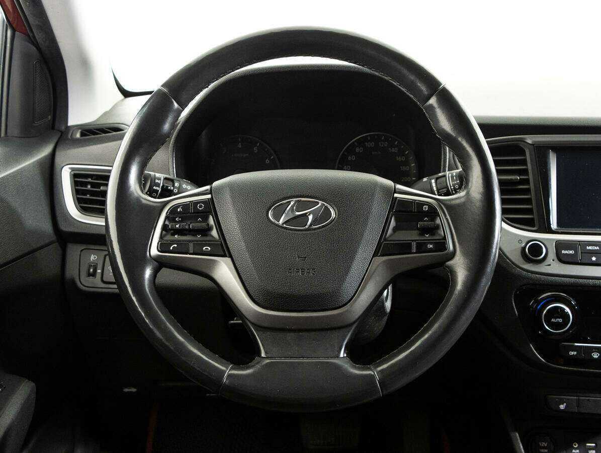 Б/У Хендай Солярис 2018 года. Фото: #13