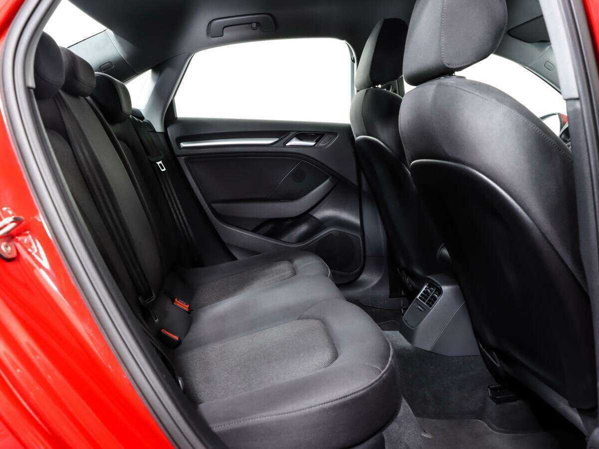 Б/У Ауди А3 2020 года. Фото: #16