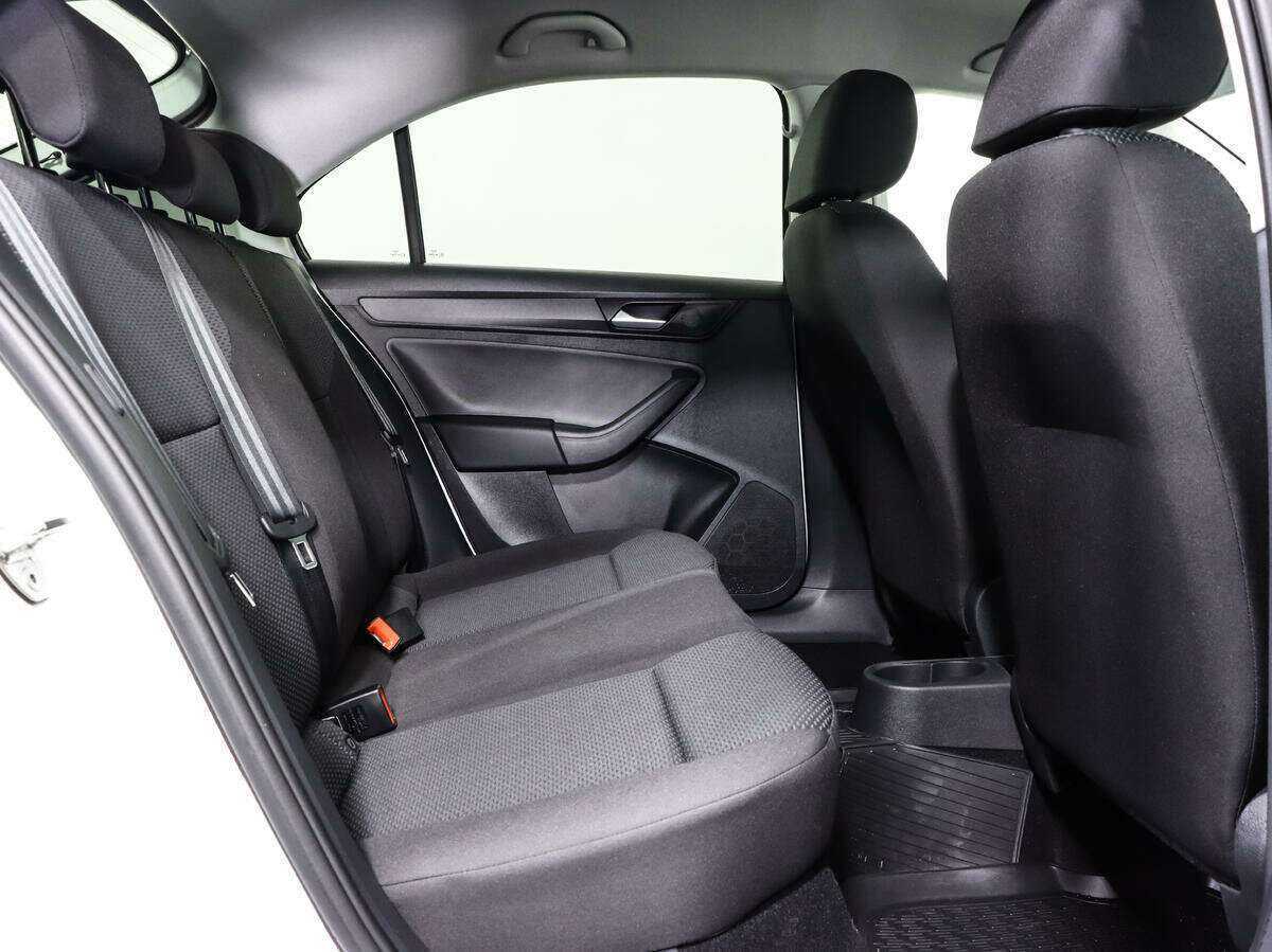 Б/У Фольксваген Поло 2021 года. Фото: #11