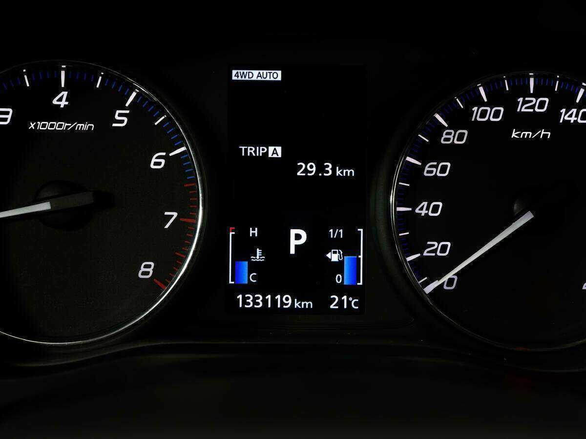 Б/У Митсубиши Оутлэндер 2018 года. Фото: #14