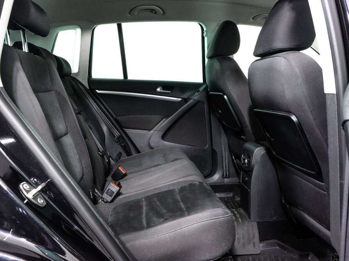 Б/У Фольксваген Тигуан 2012 года. Фото: #14