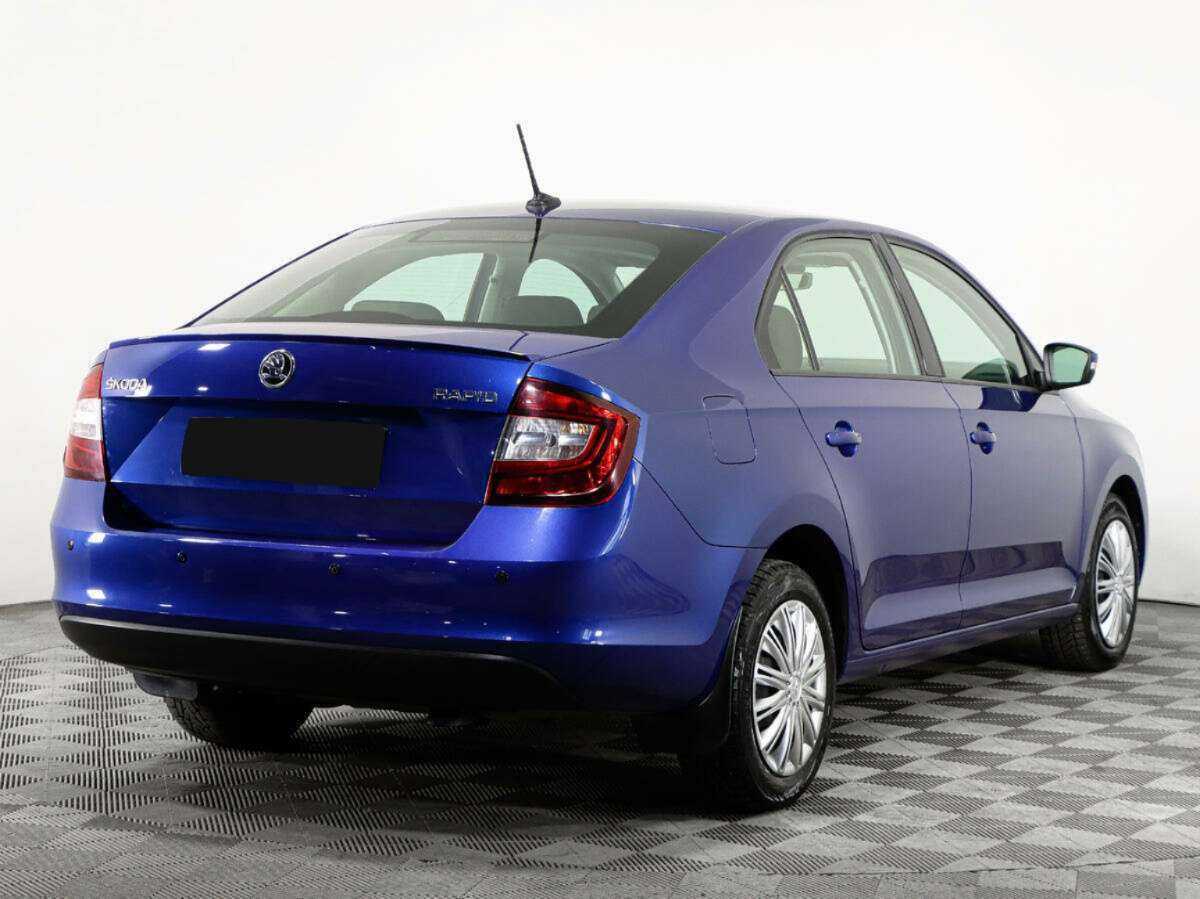 Б/У Шкода Рапид 2017 года. Фото: #3