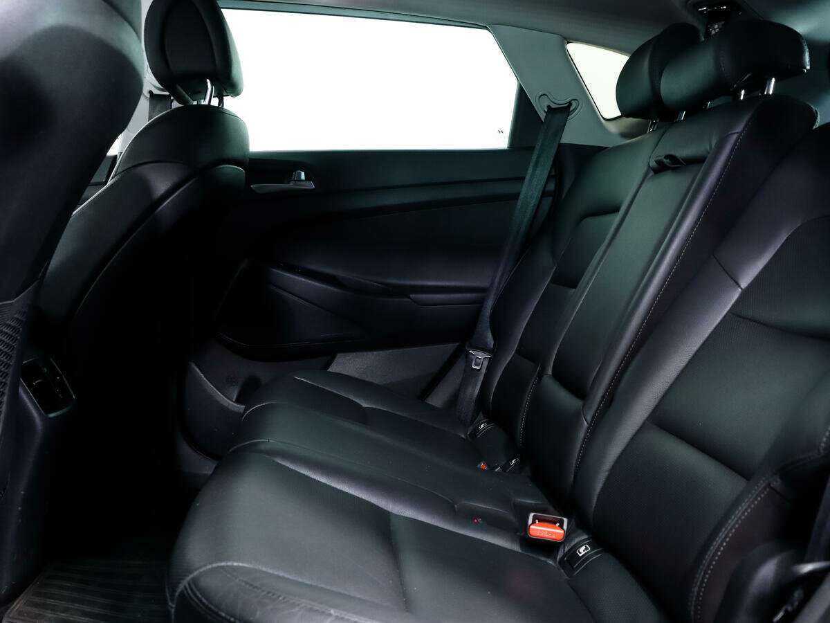 Б/У Хендай Туксон 2015 года. Фото: #8