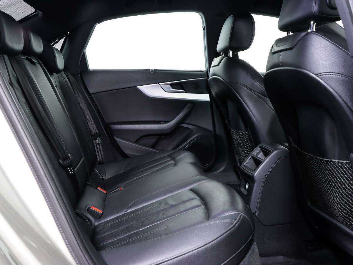 Б/У Ауди А4 2017 года. Фото: #16