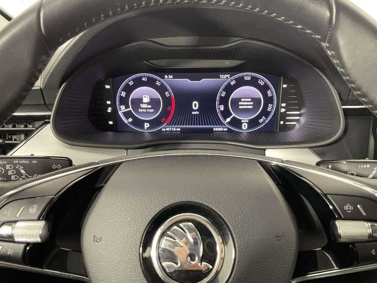 Б/У Шкода Рапид 2021 года. Фото: #10