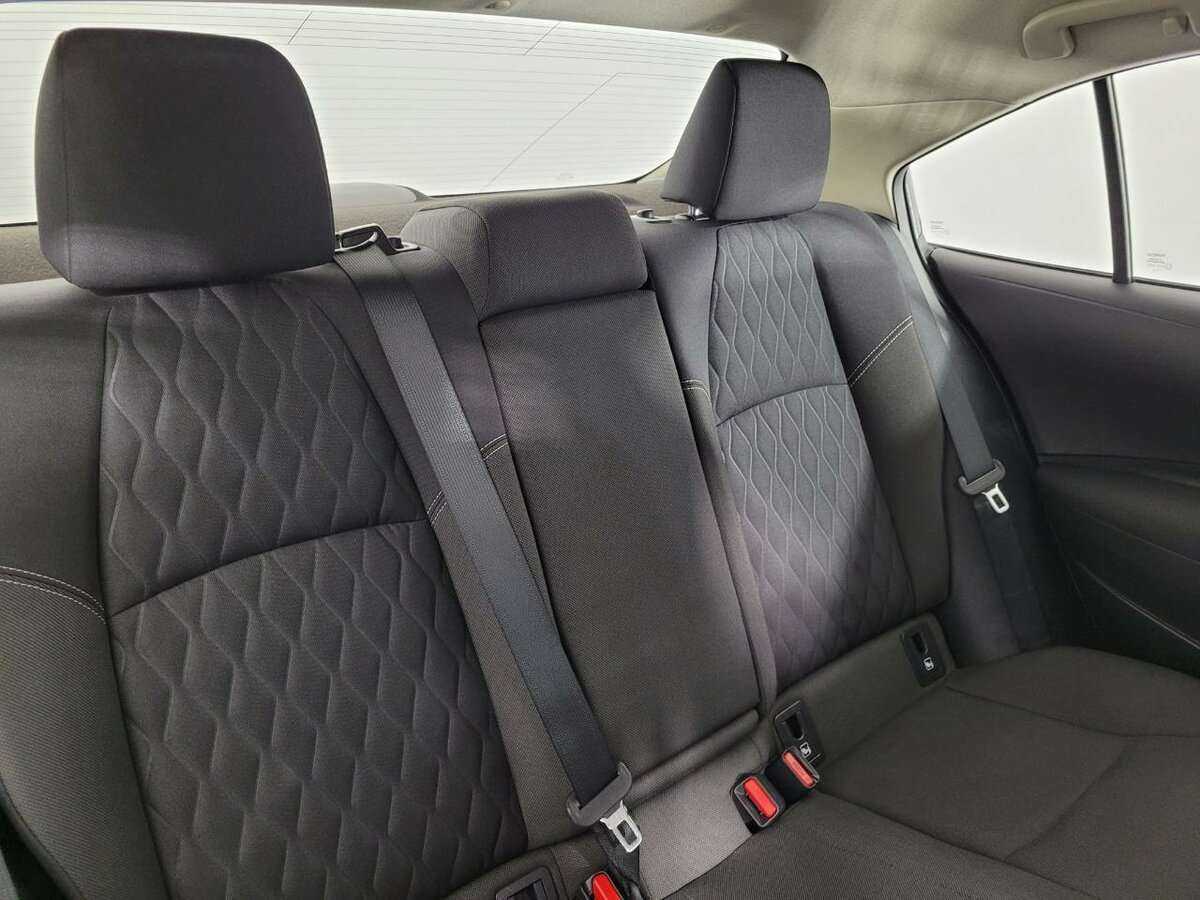 Б/У Тойота Королла 2019 года. Фото: #14