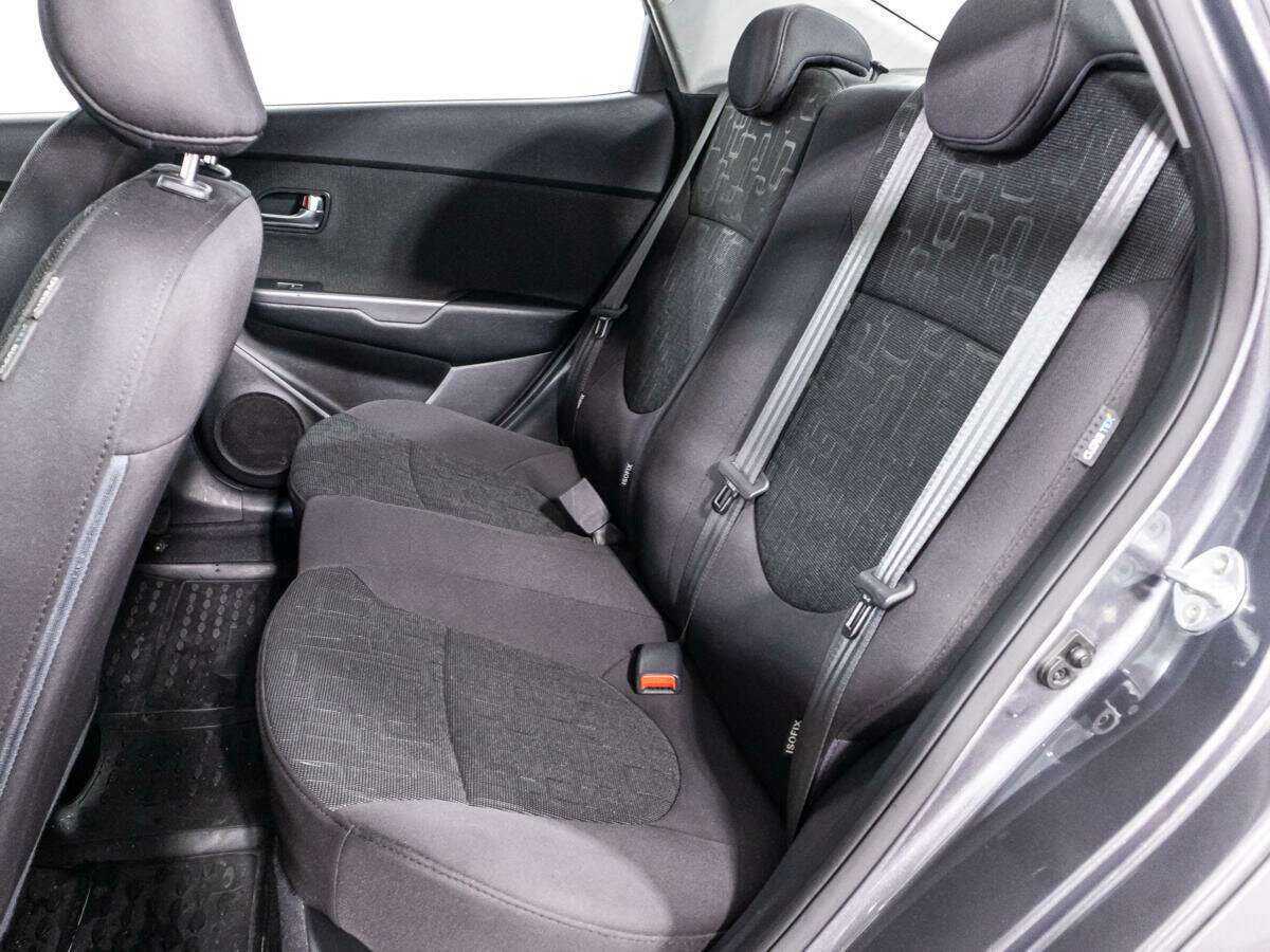 Б/У Киа Рио 2017 года. Фото: #9