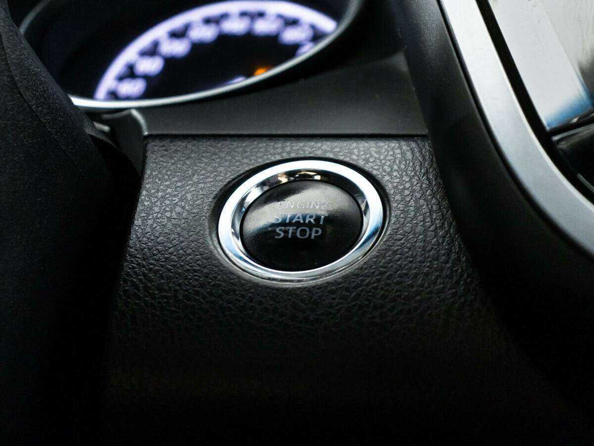 Б/У Тойота Камри 2021 года. Фото: #15