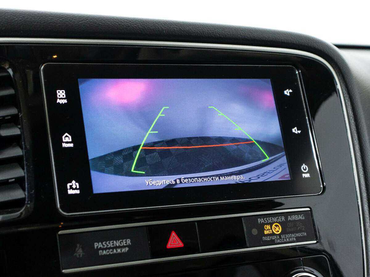 Б/У Митсубиши Оутлэндер 2019 года. Фото: #15