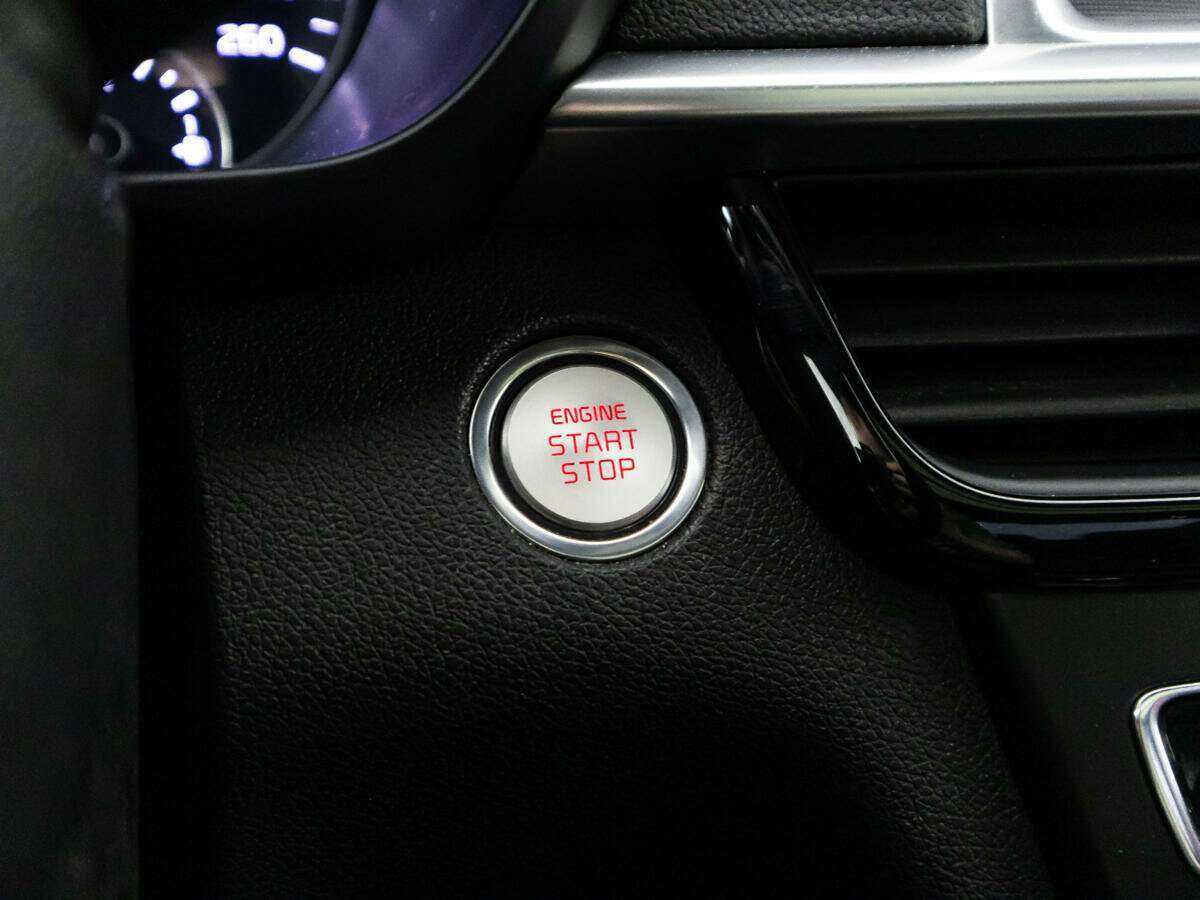 Б/У Киа Оптима 2018 года. Фото: #20