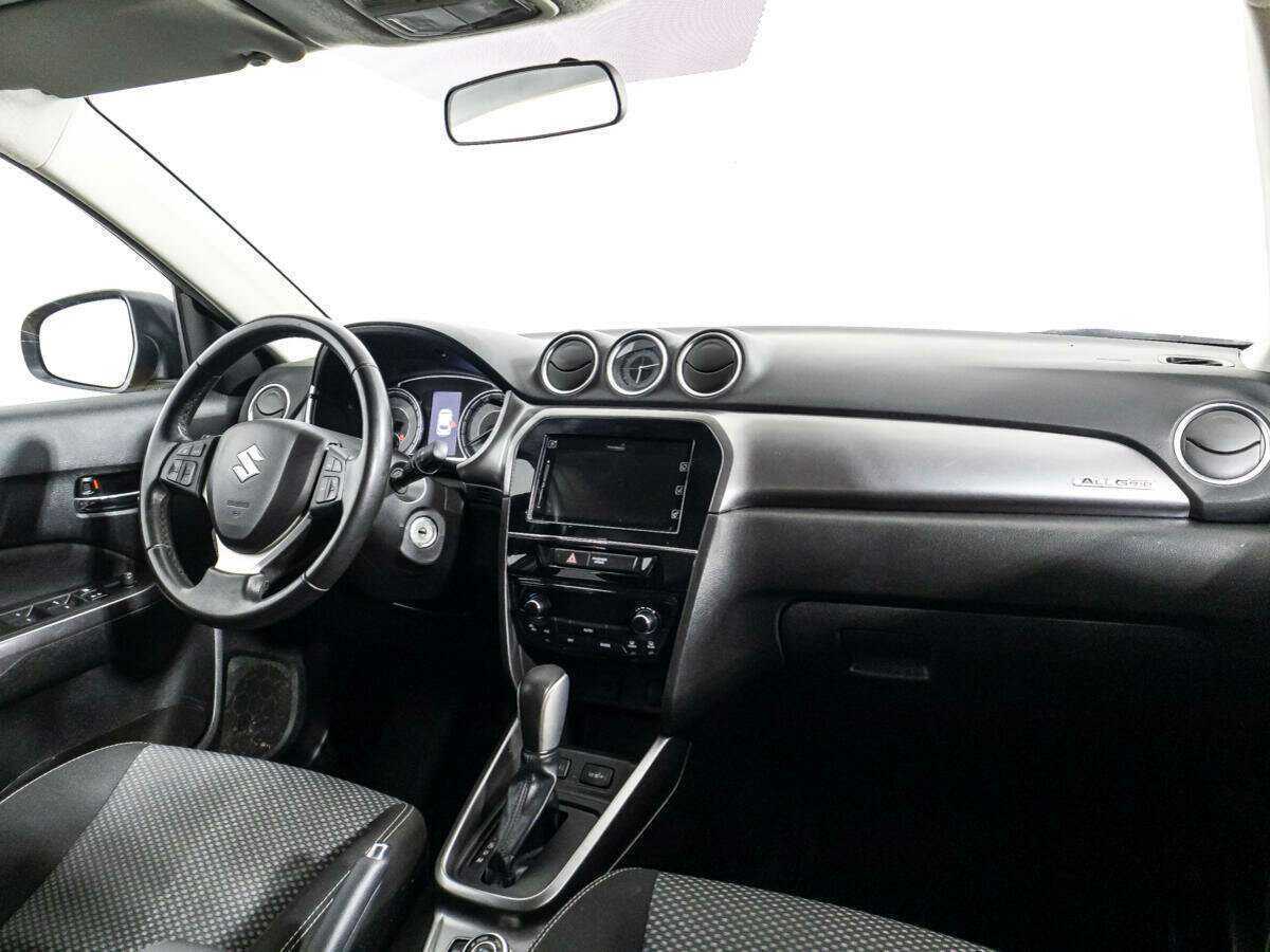 Б/У Сузуки Витара 2019 года. Фото: #8