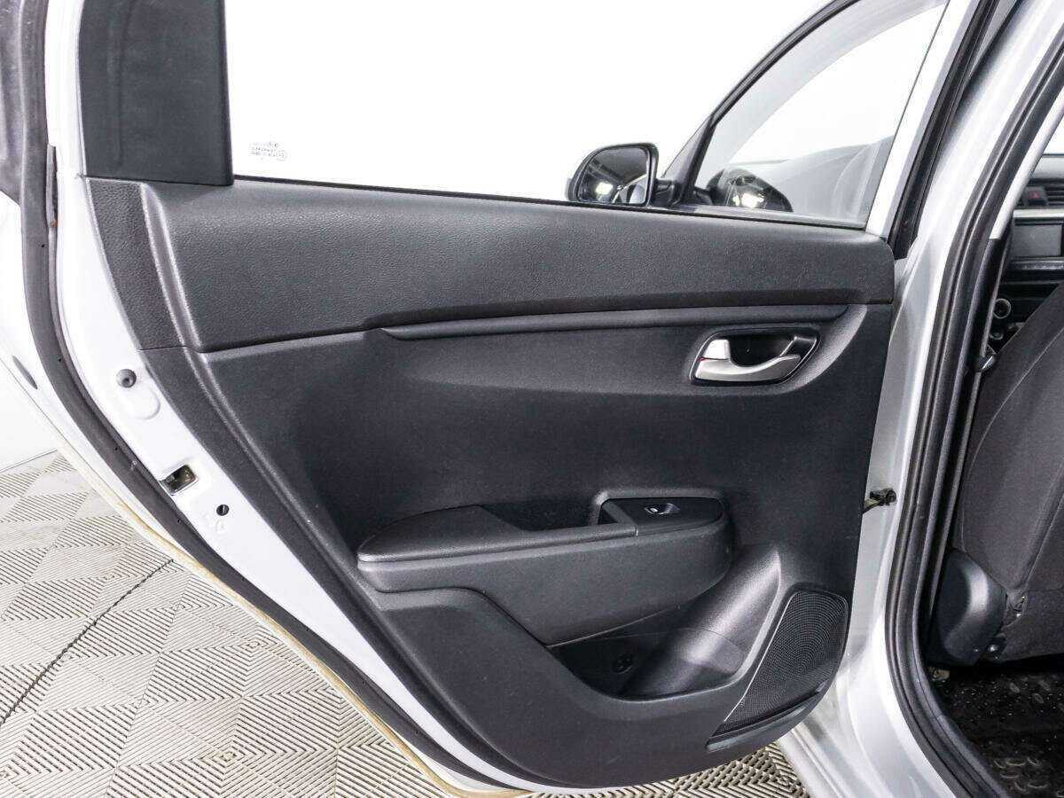 Б/У Киа Рио 2020 года. Фото: #26